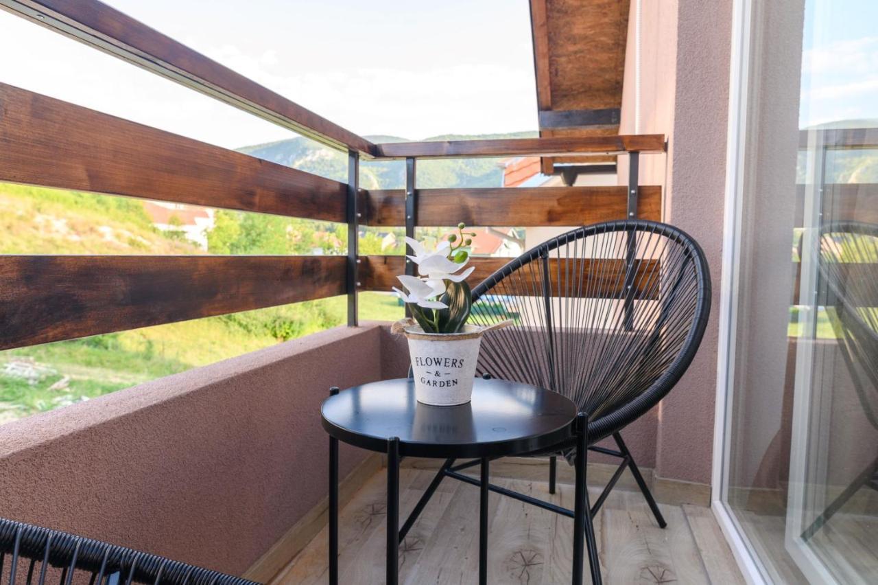 Apartmani Zat Soko Banja Exterior foto