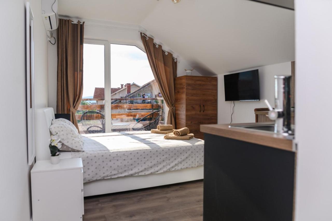 Apartmani Zat Soko Banja Exterior foto