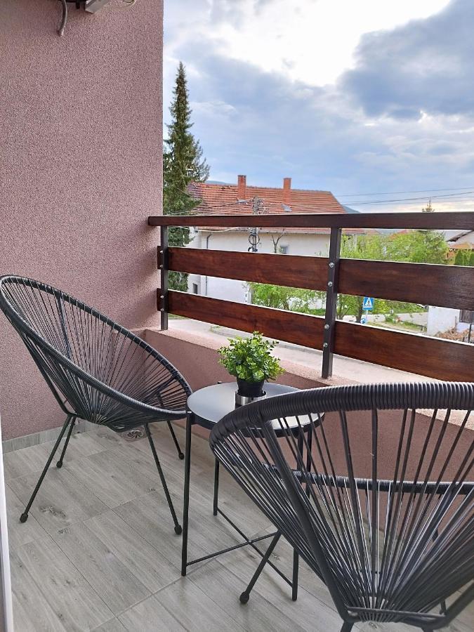 Apartmani Zat Soko Banja Exterior foto