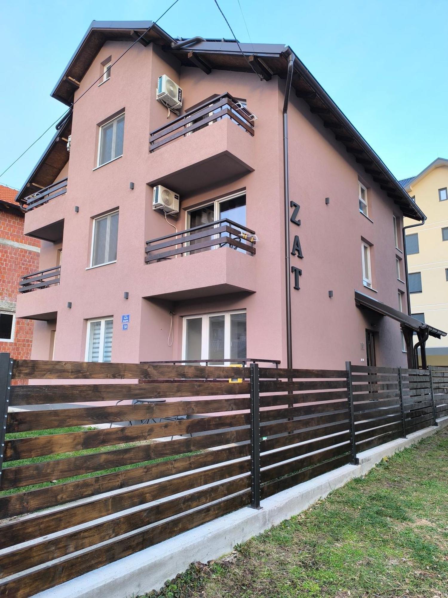 Apartmani Zat Soko Banja Exterior foto